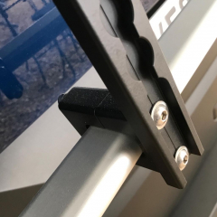 Zubehörhalterung schwarz, zur Montage auf der Original VW Heckträgerbasis